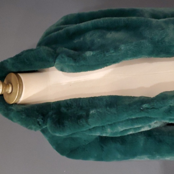 Keepsake women's green faux fur Mob Wive bomber short jacket size L - Picture 5 of 17